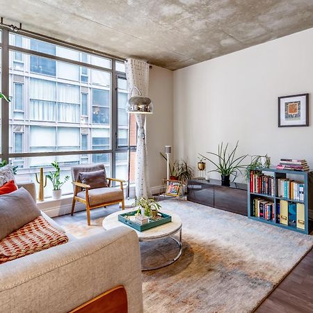 Spacious Corner Apartment Downtown 多伦多 外观 照片