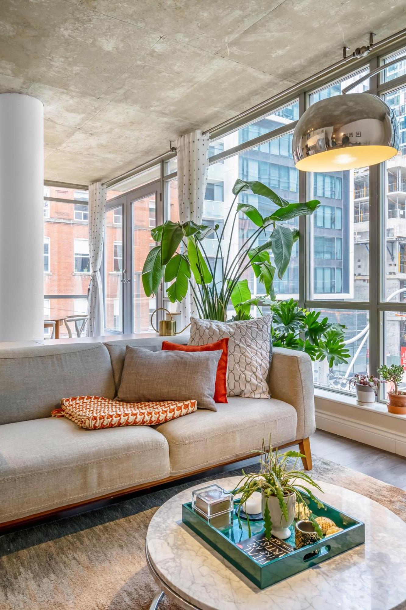 Spacious Corner Apartment Downtown 多伦多 外观 照片
